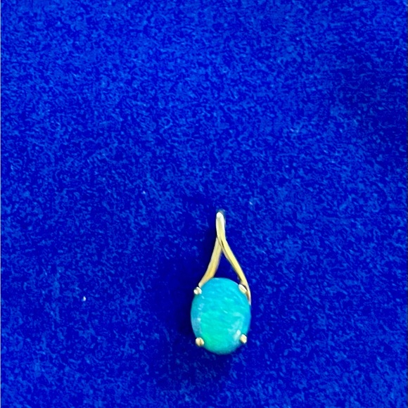 Elegant Opal Pendant